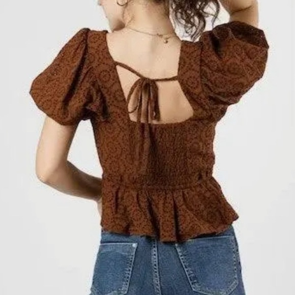 Band of the Free Brown Palmer Eyelet Boho Peplum Stretch Top Womens Sz Large NWT - Picture 2 of 13